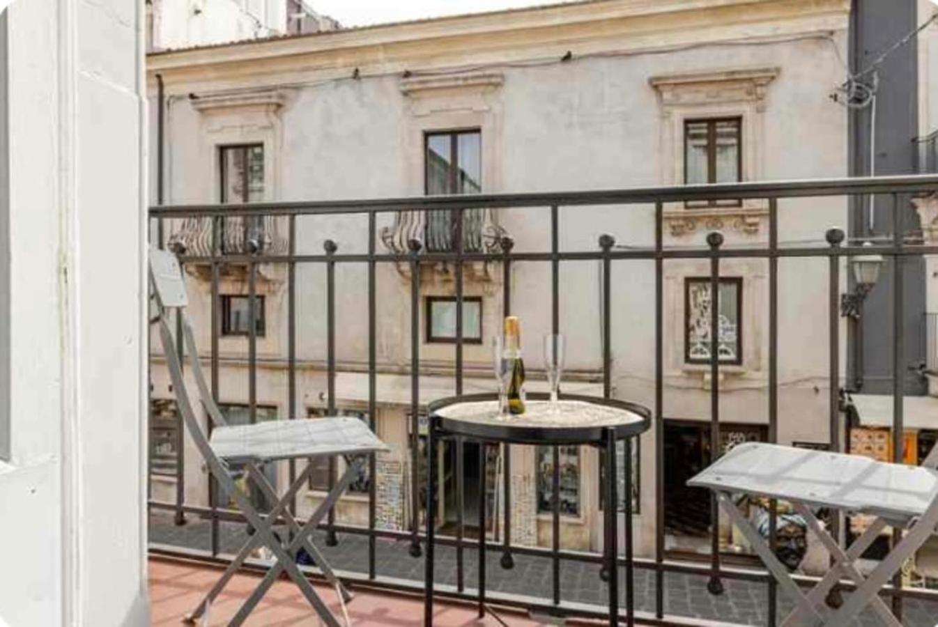 فيلا San Martino House Al Duomo كاتانيا المظهر الخارجي الصورة